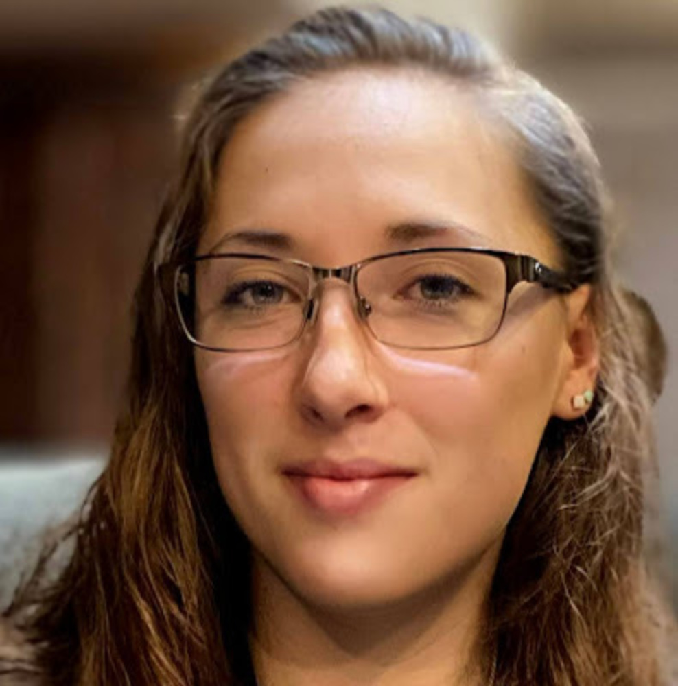 Meet your Posher, Heidi